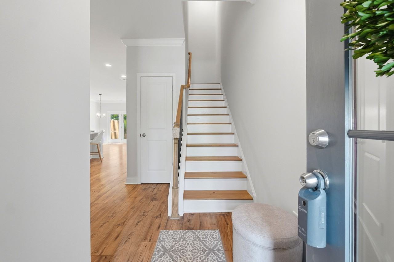 5115 Hillington Way #1 - Photo 5 of 31