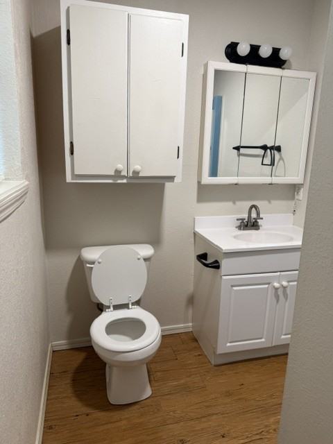 1111 1/2 W Wynnewood Ave Apt A #A - Photo 4 of 7