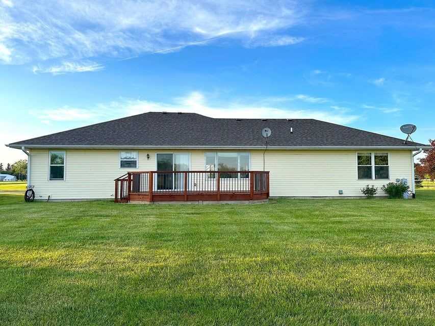 105 Prairie Dr - Photo 2 of 21