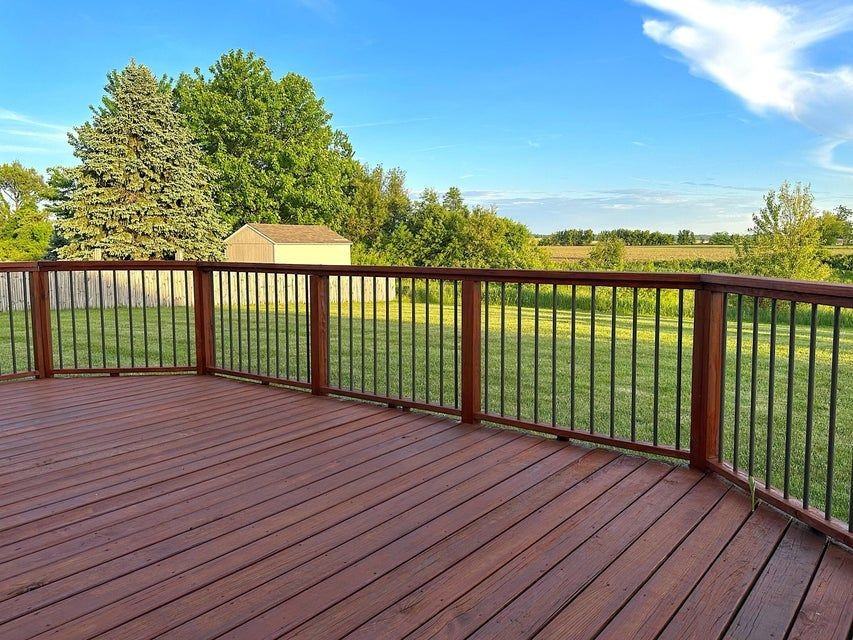 105 Prairie Dr - Photo 5 of 21
