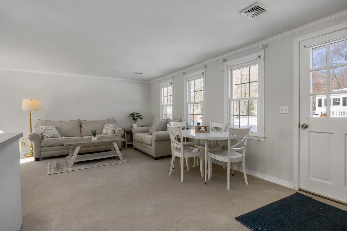 62R Cable Rd - Photo 3 of 13