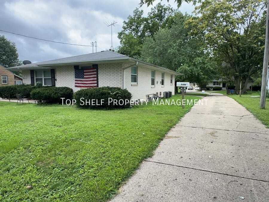 3812 Sw 12th St - Photo 2 of 14