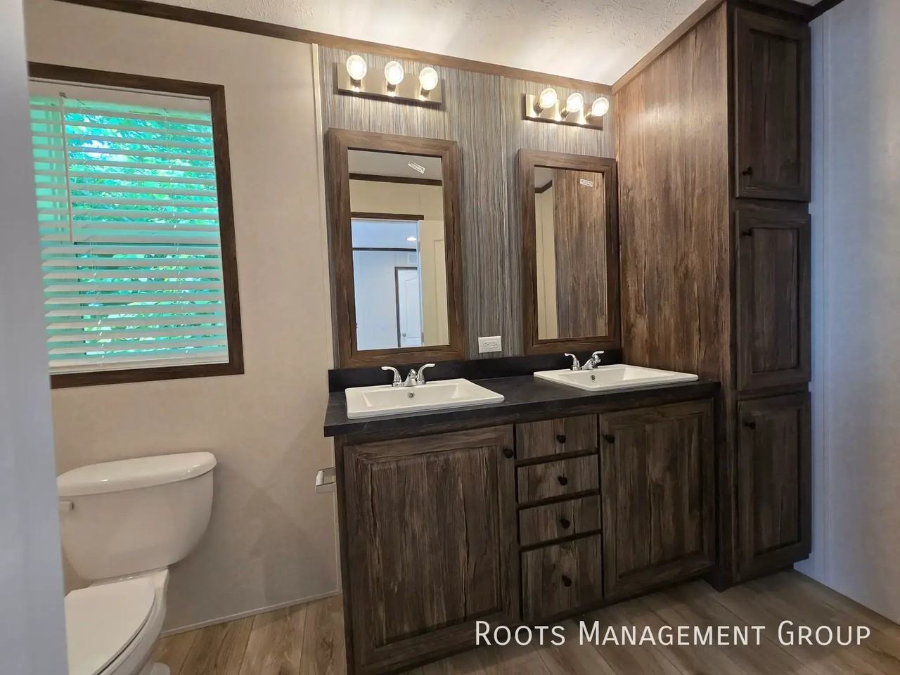 225 Robin Dr #225 - Photo 7 of 14