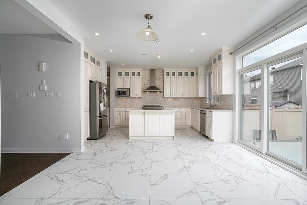 166 Aquarium Ave - Photo 3 of 50