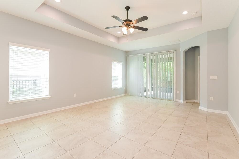 99 Cottage Green Pl - Photo 3 of 16
