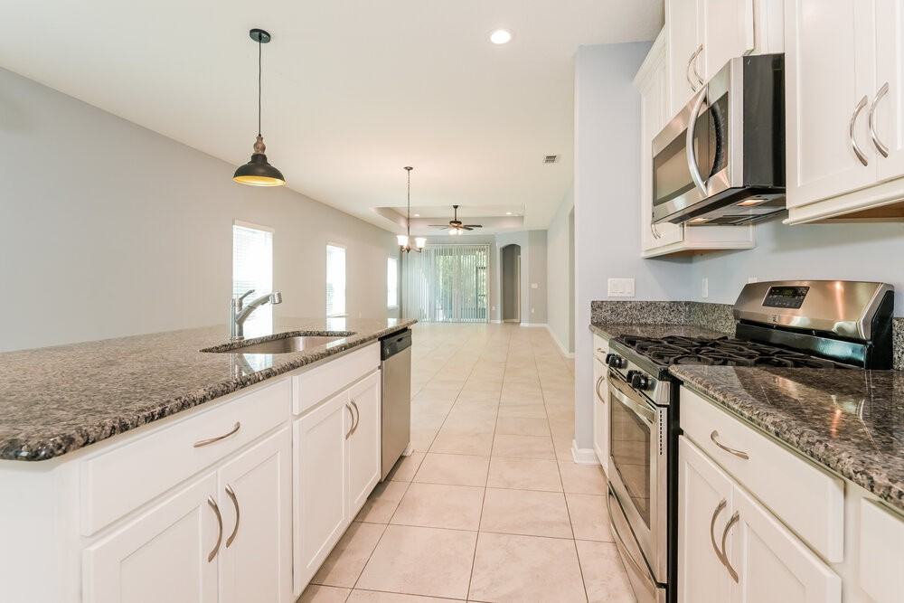99 Cottage Green Pl - Photo 6 of 16