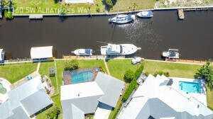 1360 Sw Albatross Way - Photo 6 of 25