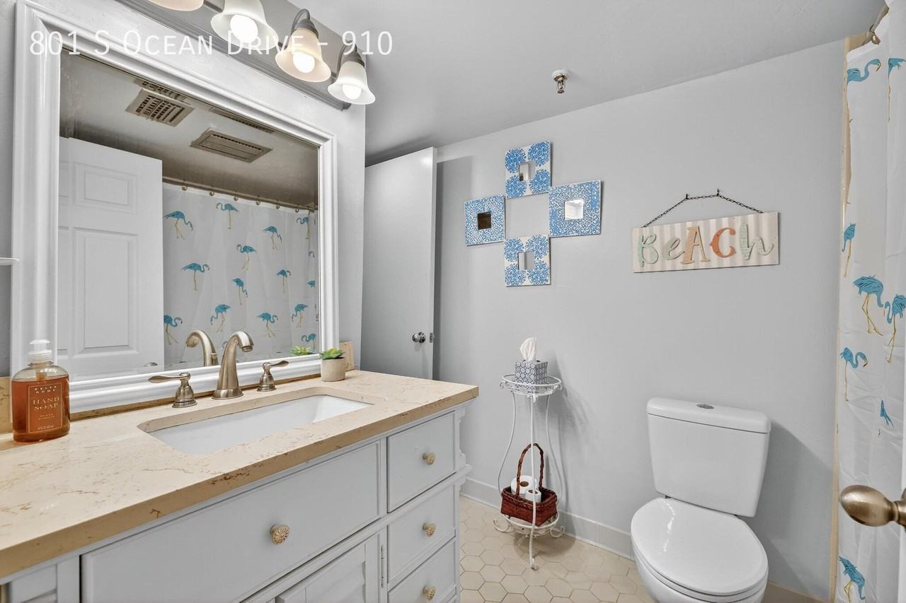 801 S Ocean Dr #910 - Photo 3 of 25
