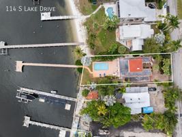 featured image of 114 S Lake Dr