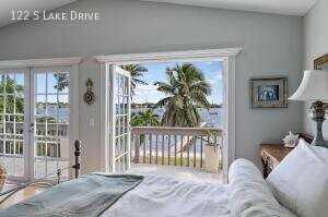 122 S Lake Dr - Photo 3 of 15