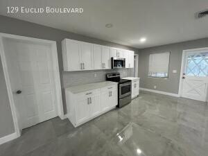 129 Euclid Blvd - Photo 2 of 15