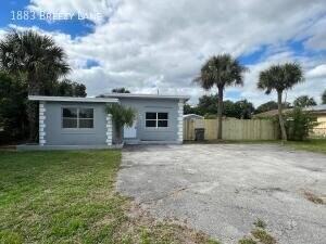 1883 Breezy Ln - Photo 6 of 15