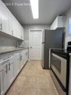 3265 E Palm Dr - Photo 4 of 15