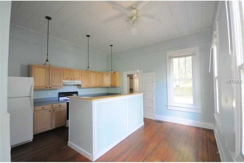 E Lemon Ave #B - Photo 4 of 9