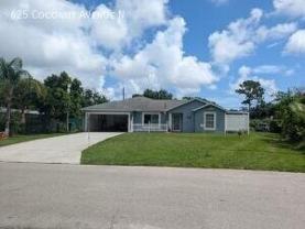 625 Coconut Ave N - Photo 1 of 1