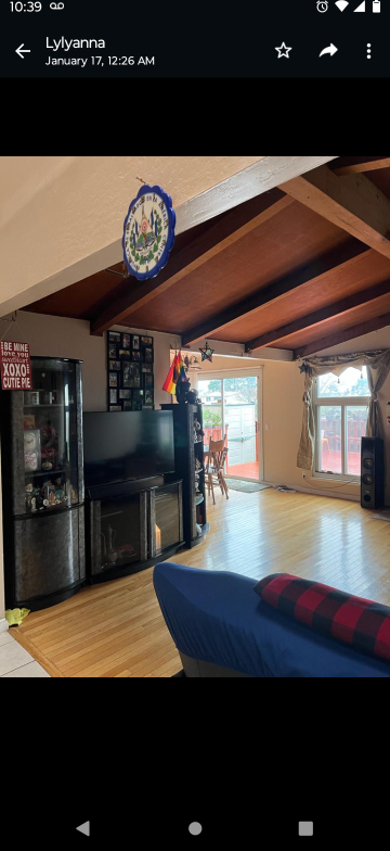 215 Dennis Dr - Photo 5 of 19
