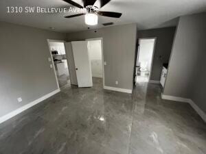 1310 Sw Bellevue Ave - Photo 6 of 15