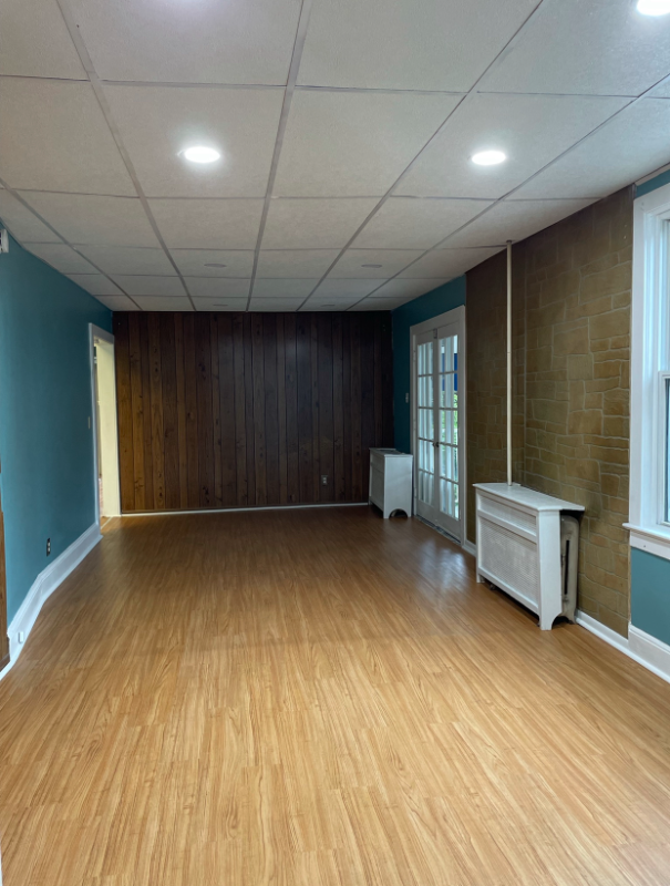 203 S 15th St - Photo 5 of 15