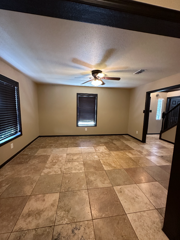 16223 Lutheran School Rd - Photo 4 of 12