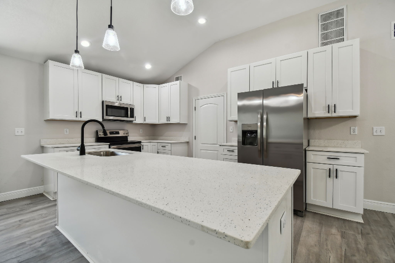 719 Bon Air St - Photo 5 of 20