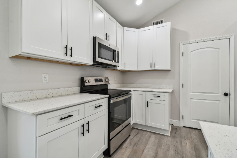 719 Bon Air St - Photo 6 of 20