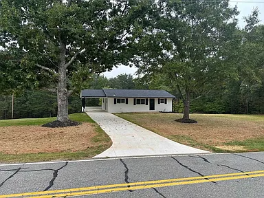 479 Island Ford Rd - Photo 3 of 20