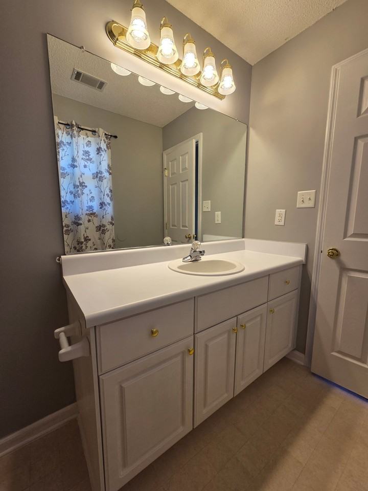 4412 Hatteras Dr - Photo 6 of 12