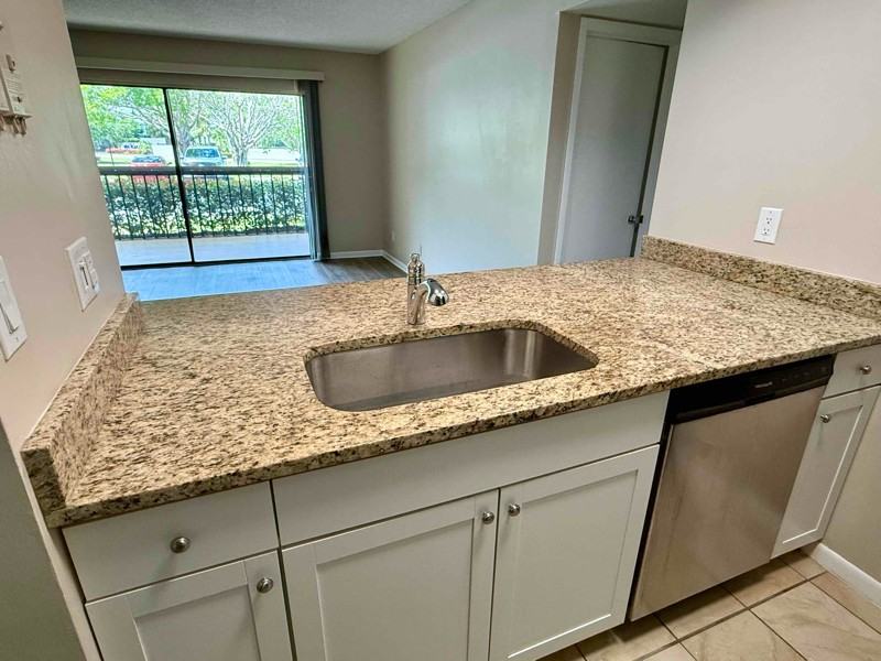 838 Nw Fork Rd - Photo 5 of 13