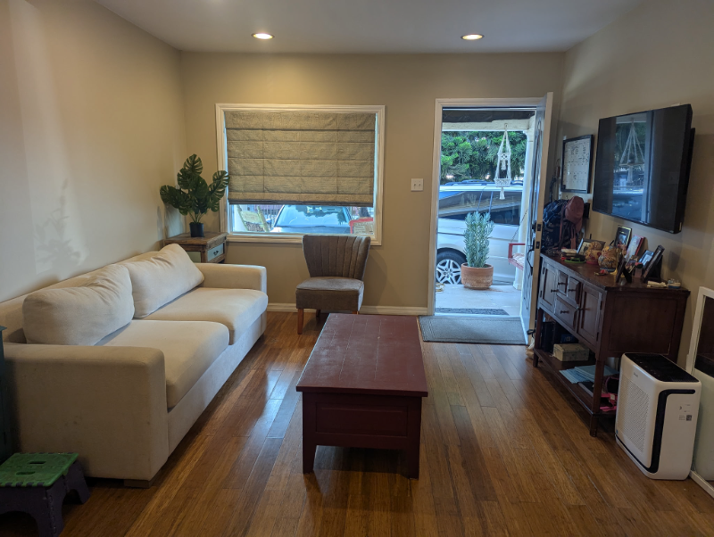 518 S Kern Ave - Photo 2 of 8