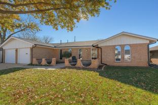 8705 Lakeaire Dr - Photo 1 of 1