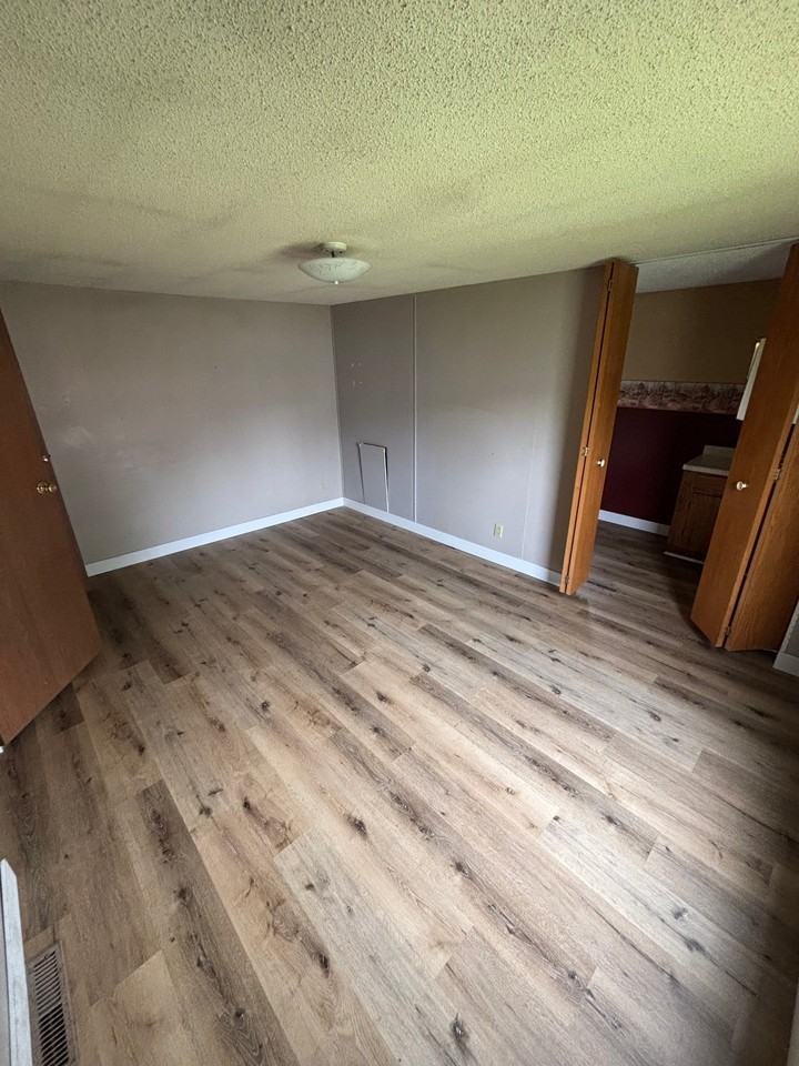 7 Commerce St - Photo 6 of 12