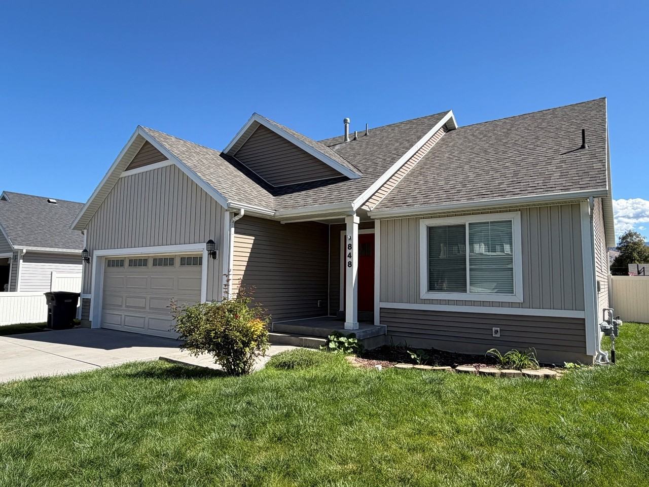 848 Nw - Photo 2 of 21