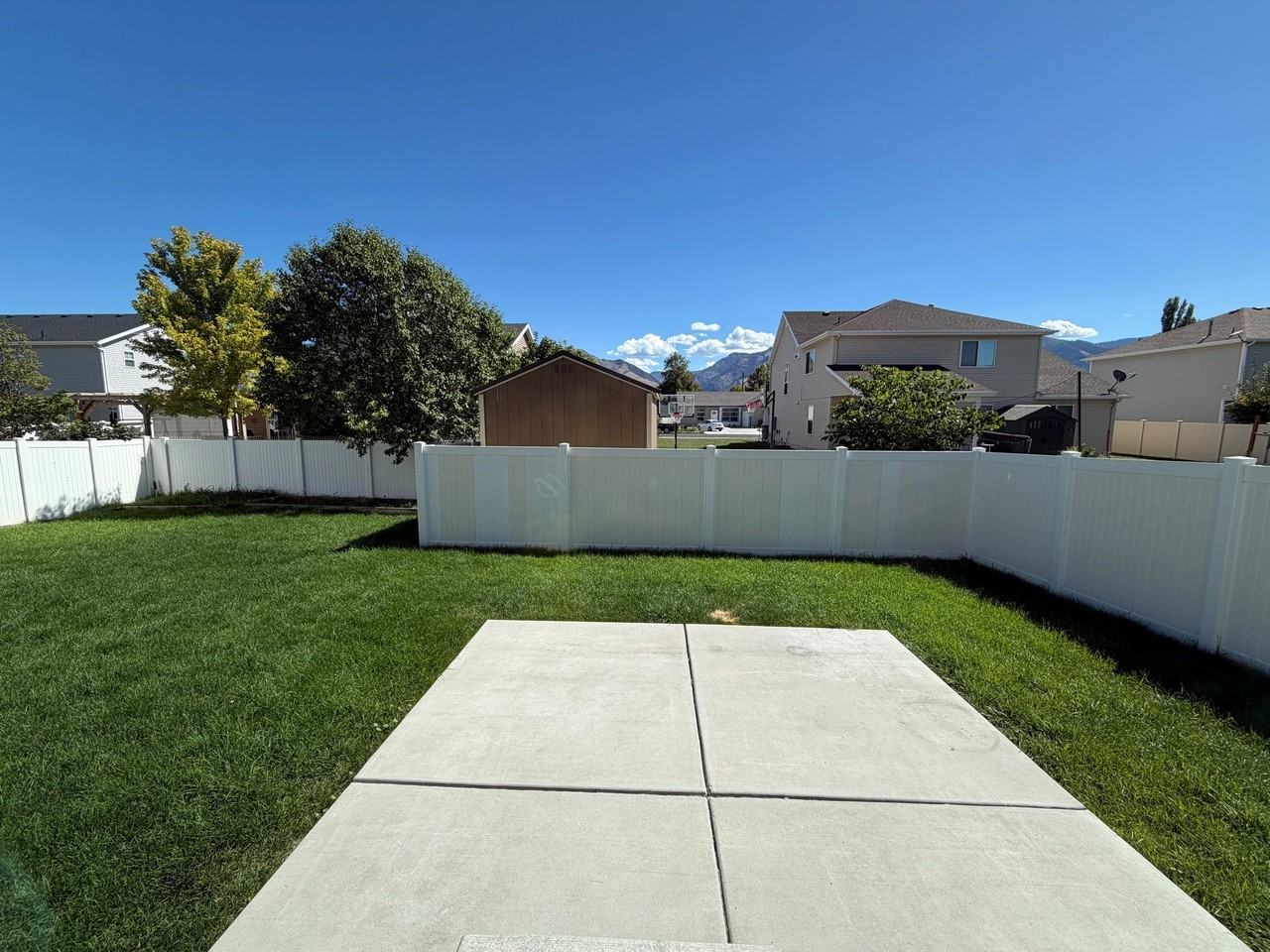 848 Nw - Photo 3 of 21