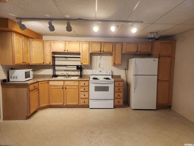 213 Wagon Train Ct - Photo 3 of 13
