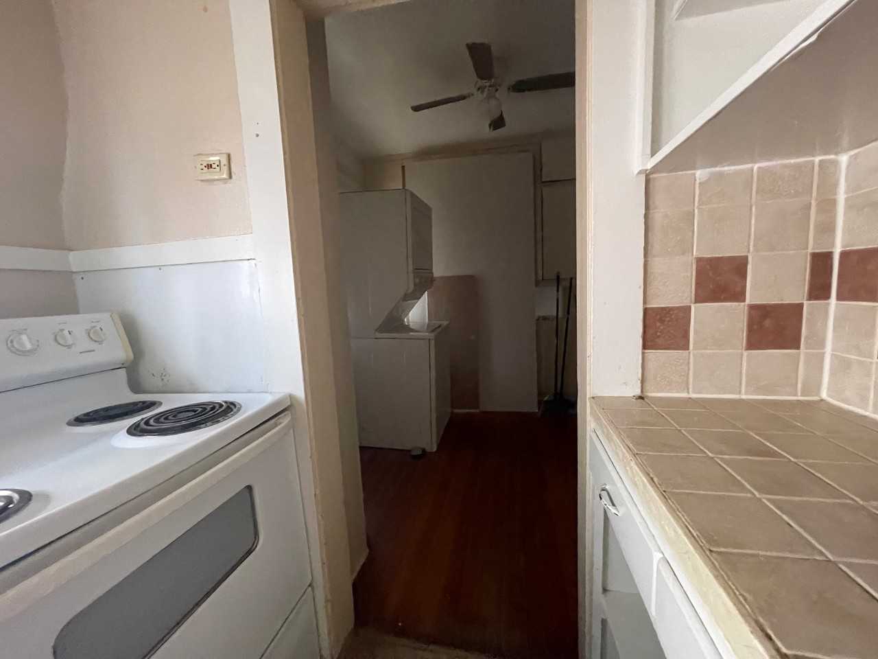 2115 N Kansas St - Photo 6 of 13