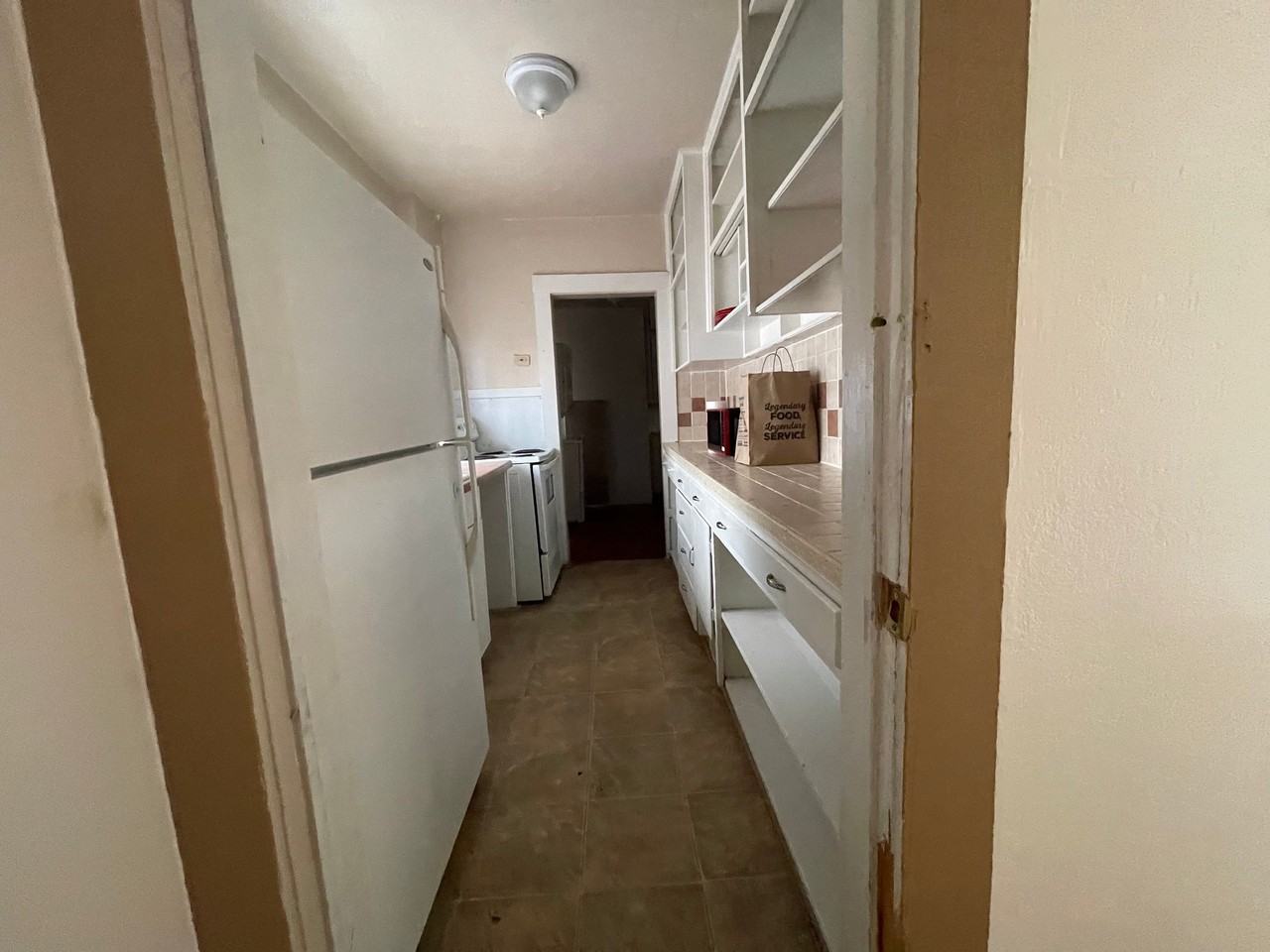 2115 N Kansas St - Photo 7 of 13