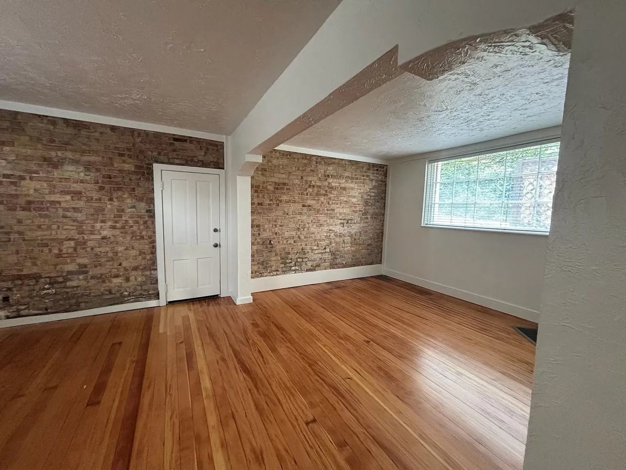 564 E 7th Ave #2 - Photo 2 of 9