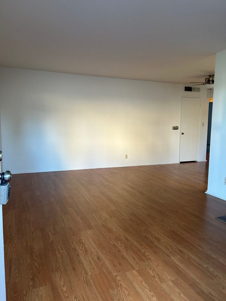 623 E Tujunga Ave #102 - Photo 5 of 6