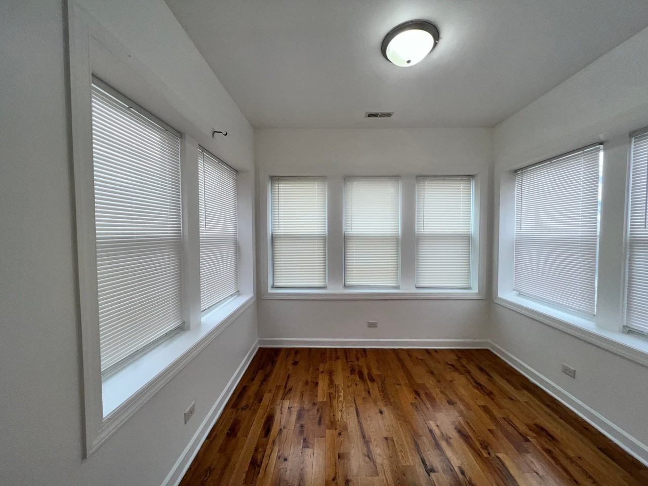 3911 W 14th St #3 - Photo 2 of 18