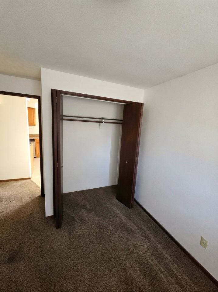 230 Sw Maple St #220A - Photo 6 of 11