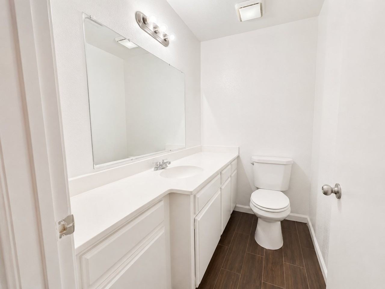 38257 12th St E #201 - Photo 7 of 14