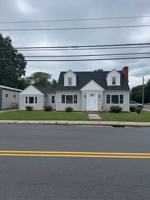 featured image of 500 E Vine St