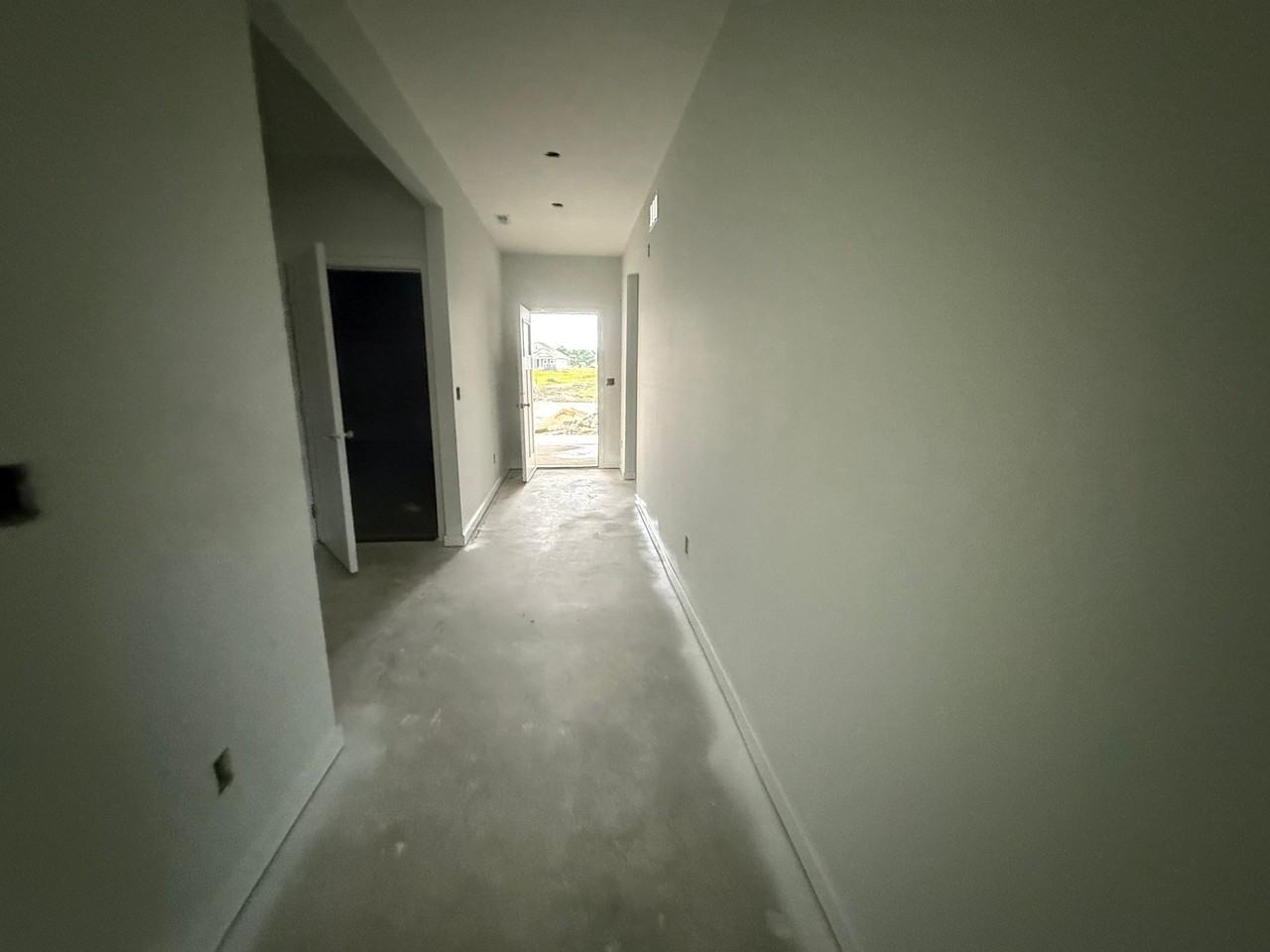 513 Claire Dr - Photo 5 of 6