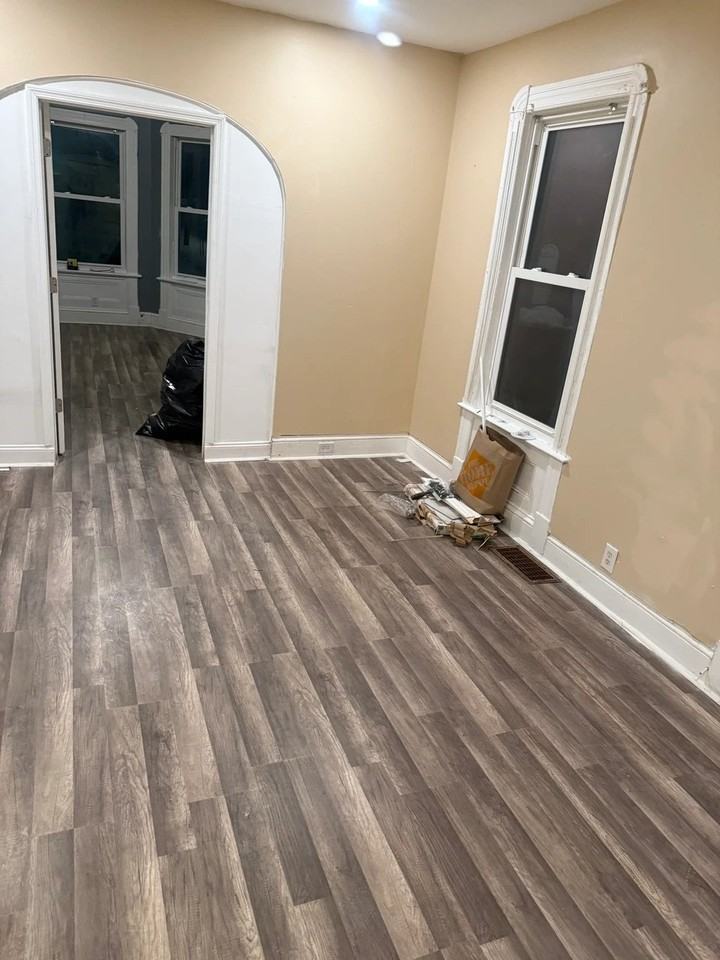 501 Paige St #2 - Photo 6 of 7