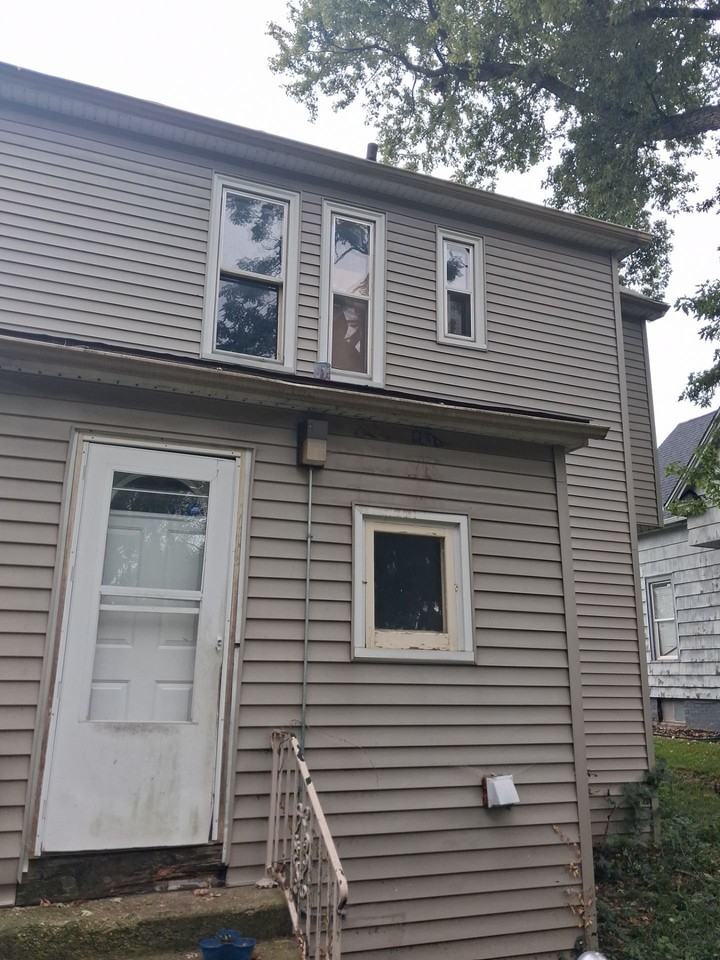 512 Fairholm Ave - Photo 2 of 32