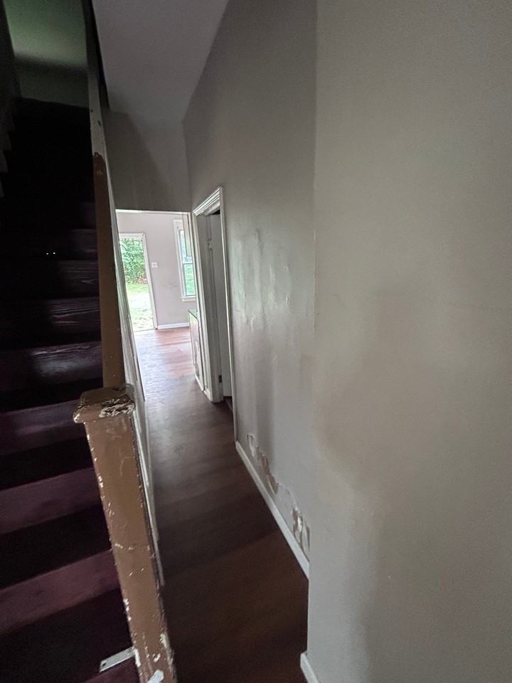 7310 Jenwood Ave - Photo 3 of 42