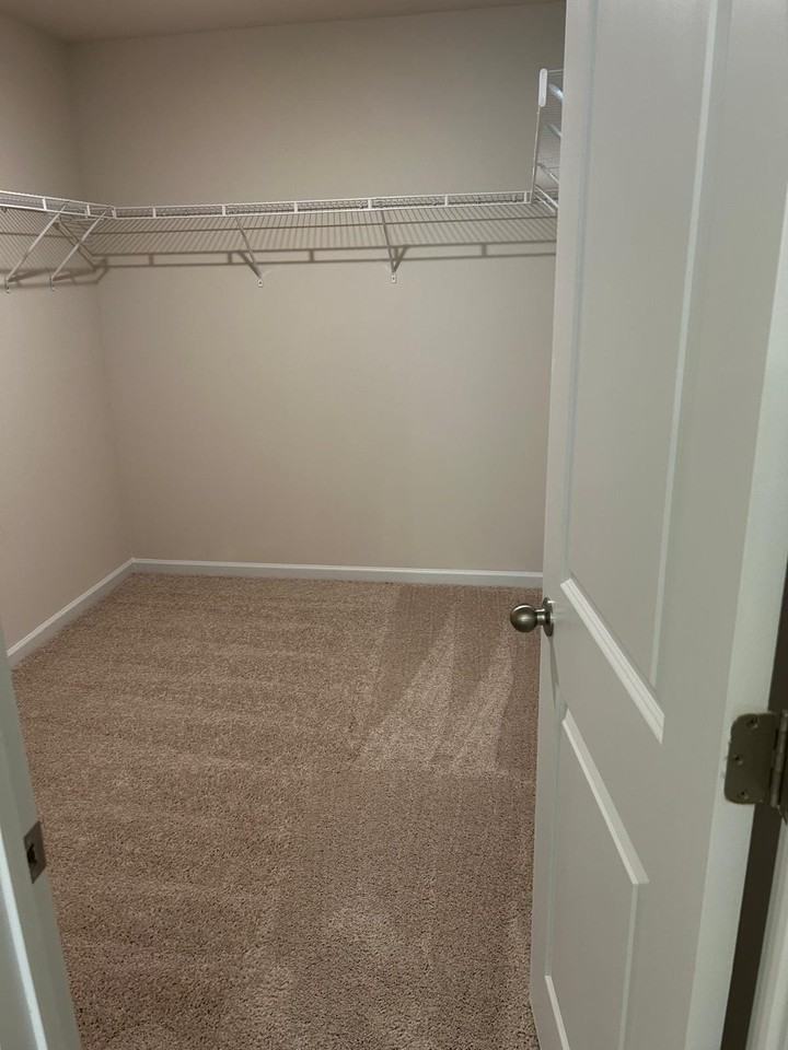 4248 Notting Hill Dr Sw - Photo 5 of 20