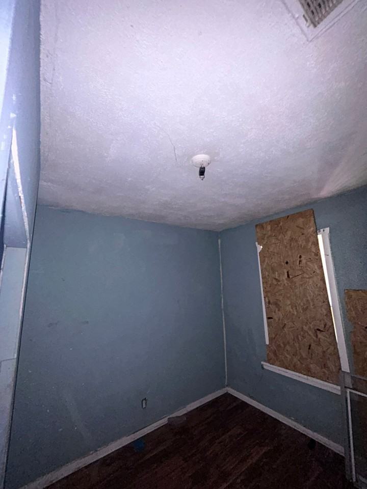 1534 N 55th St - Photo 6 of 17