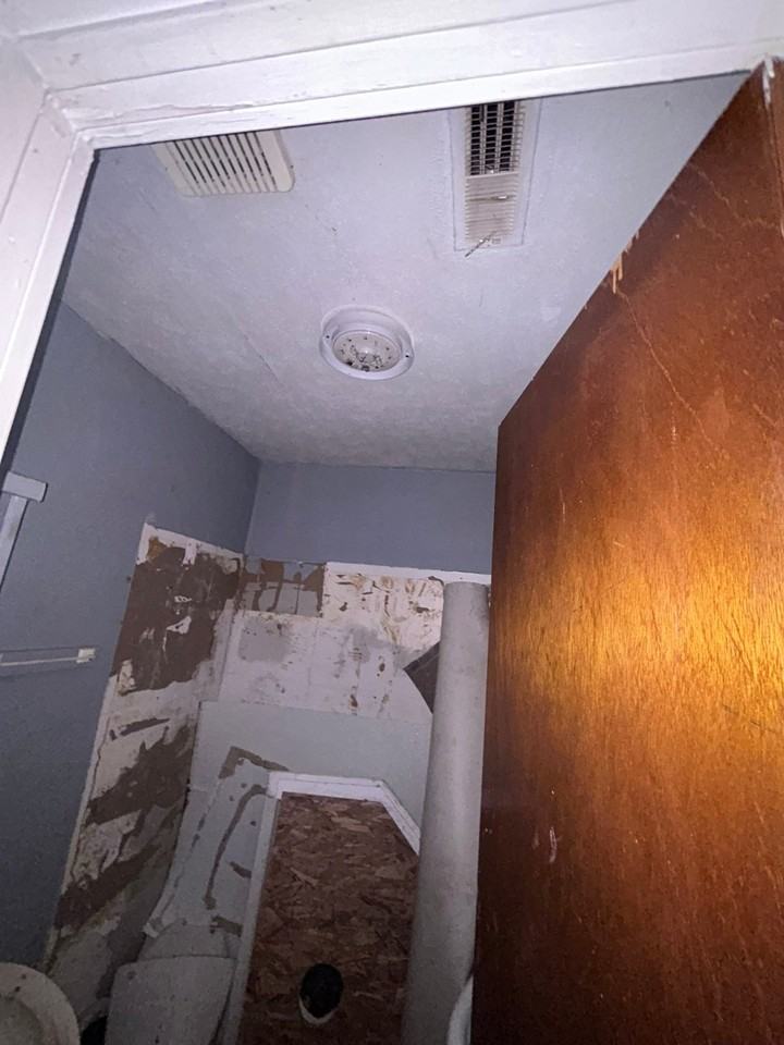 1534 N 55th St - Photo 7 of 17