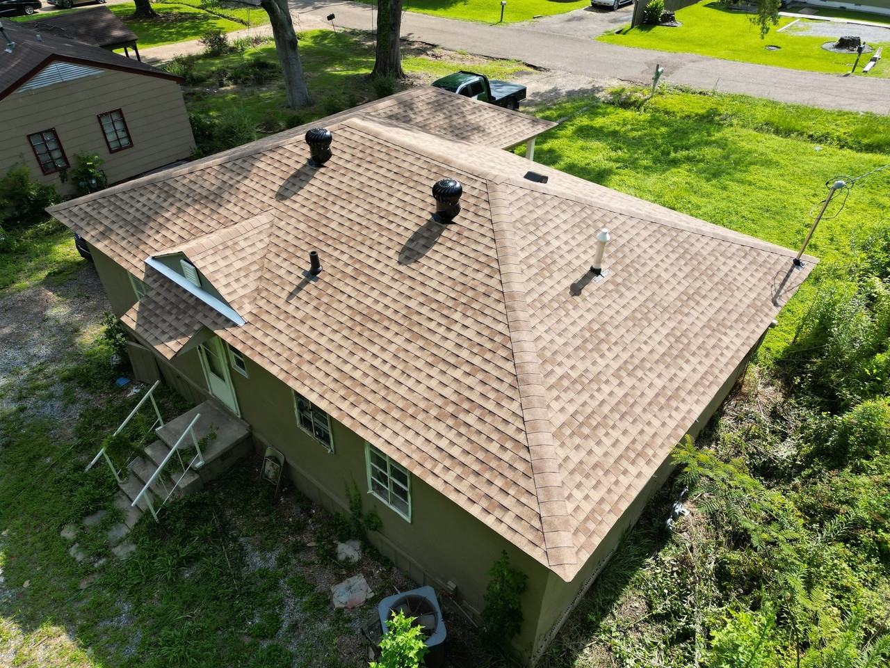 1753 Mcgee St - Photo 6 of 47